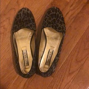 Women’s suede Emy Mack loafers, gray leopard 7.5